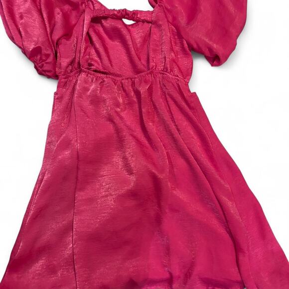 Pink satin mini dress large - Picture 3 of 6